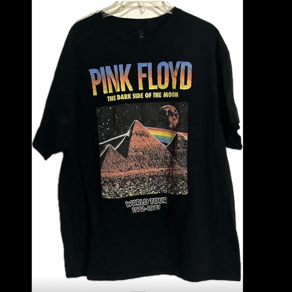 Pink Floyd Dark Side of the Moon Tour Reproduction Black T-Shirt Men’s size XL